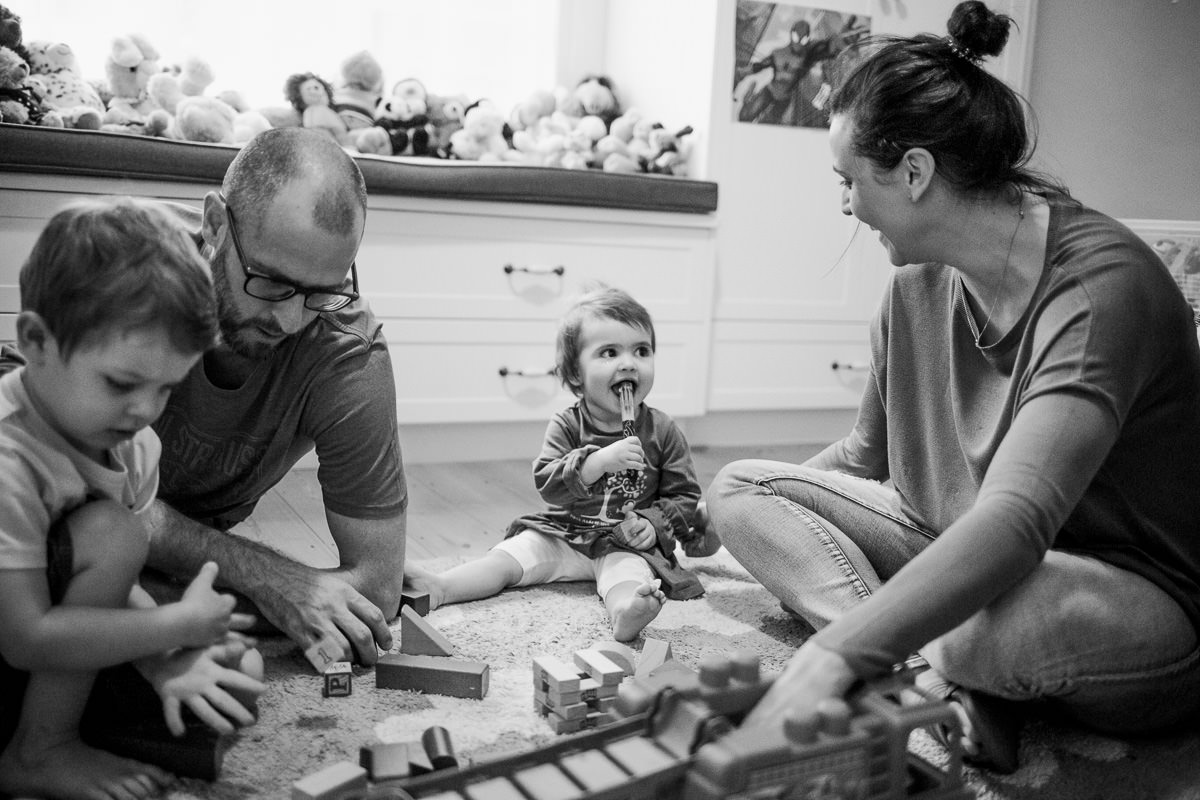 colleen-family-candid-photos-at-home-cape-town-photography-25